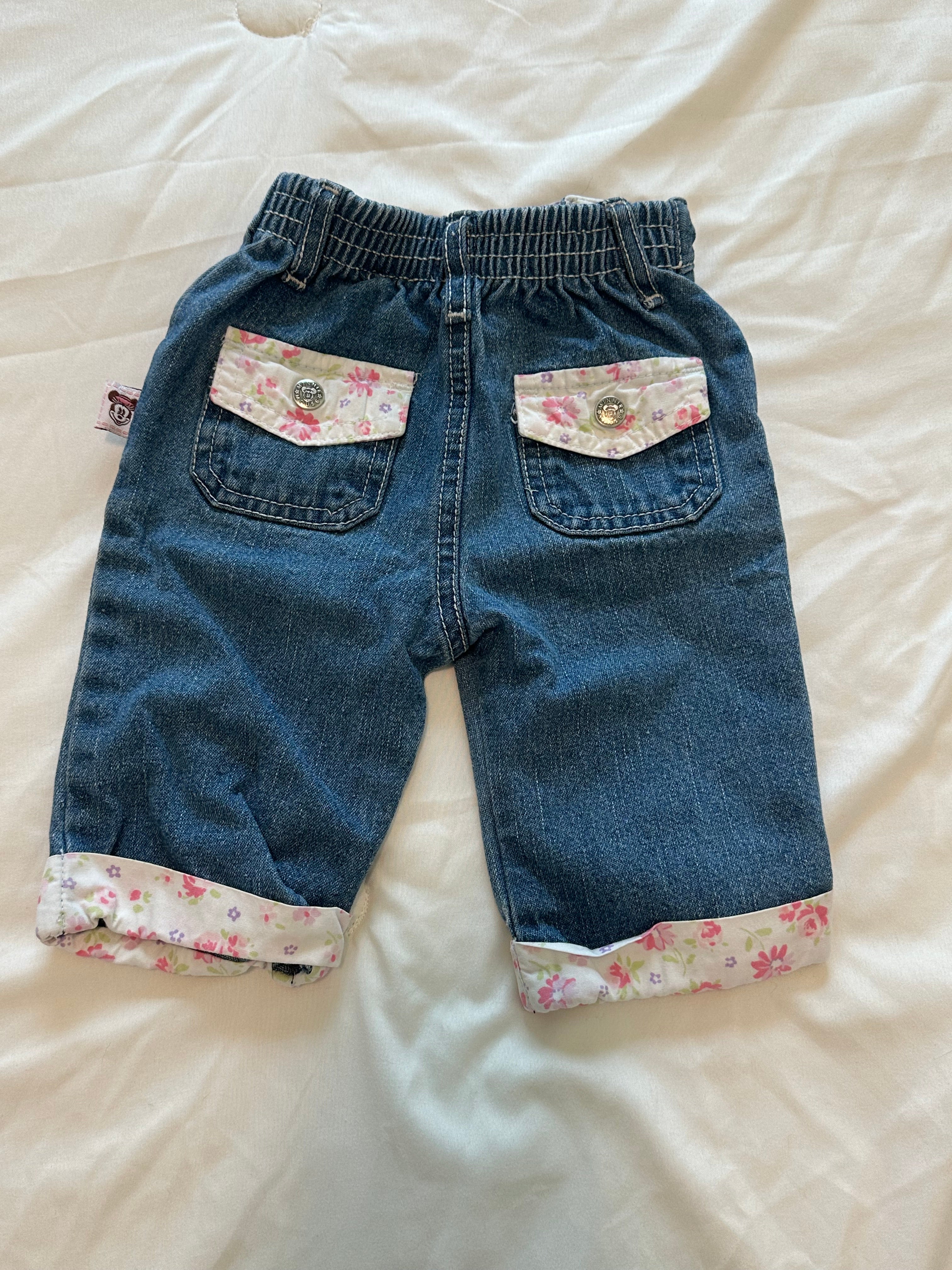 Minnie in Bloom Jeans 💐
